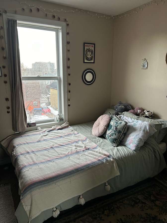 lauren tylliros's room