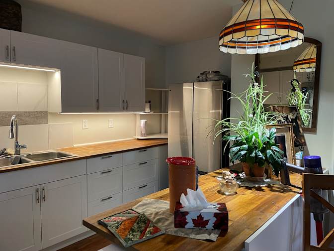 Judi Richards's room