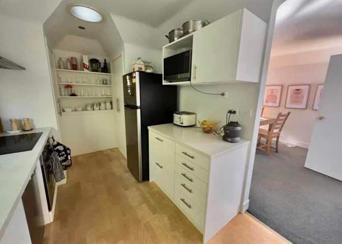 Photo of Antony's room