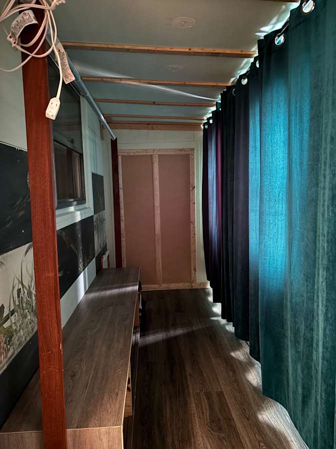 Photo of suk lim's room