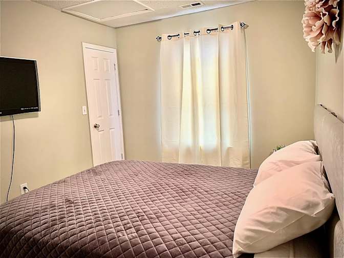 Photo of Alcove Rooms's room