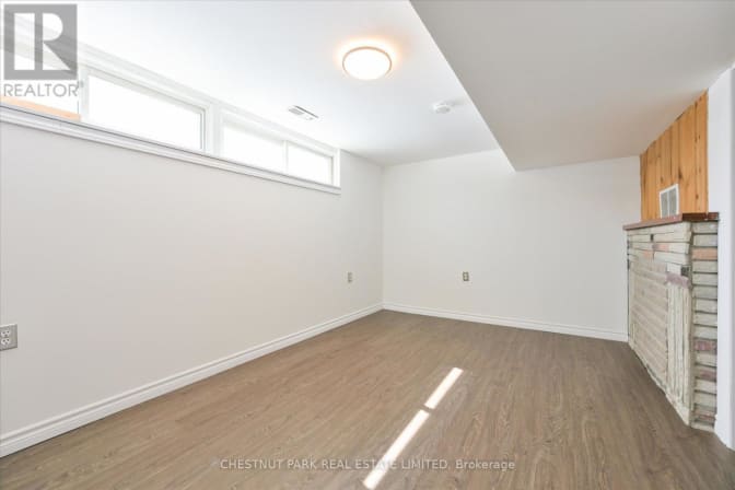 yasamin abdolvahabi's room