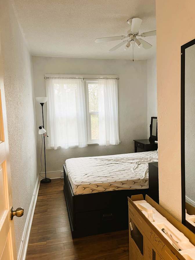 Alessandra delgado's room