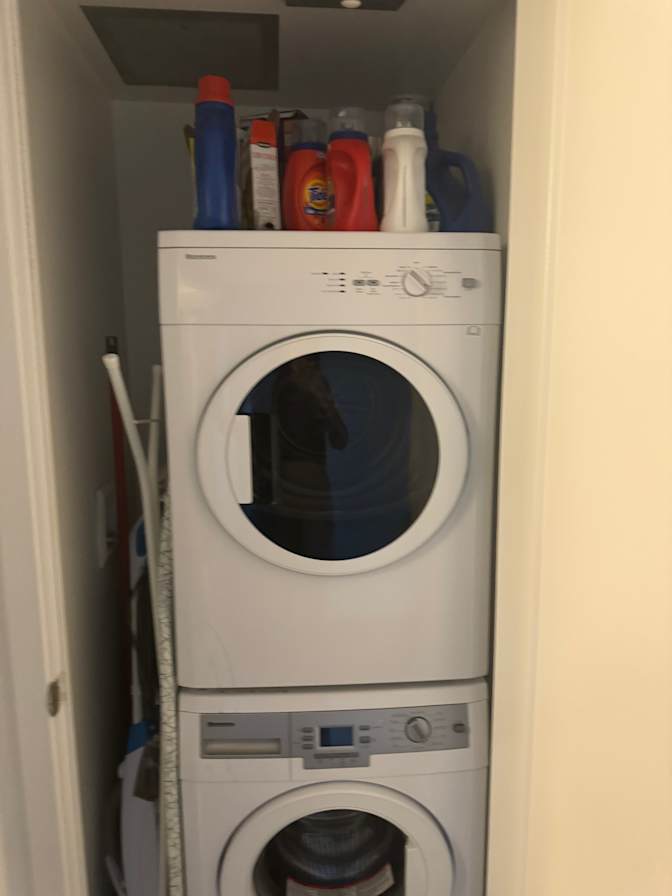 Photo of Chevaughn's room