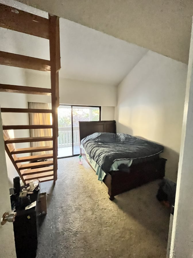 Photo of Nobina's room