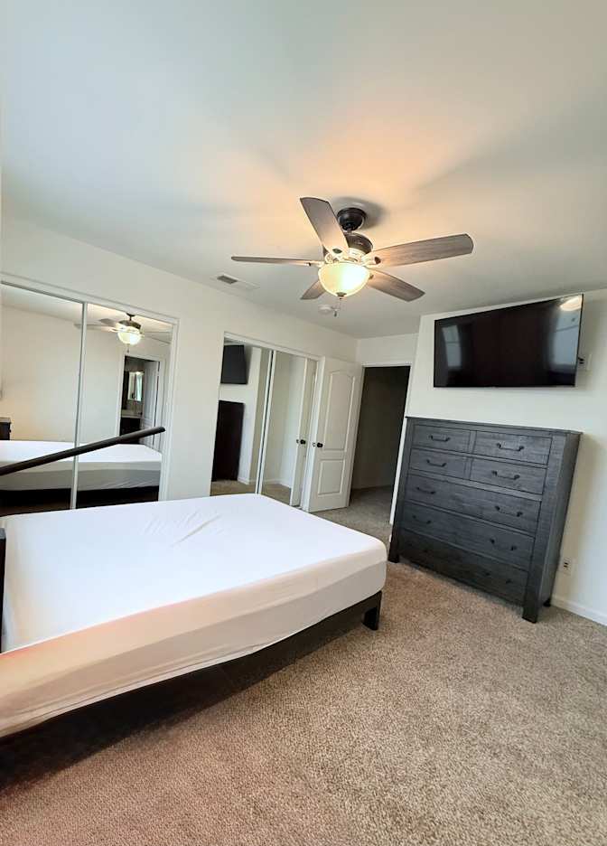 Photo of Ozzie's room