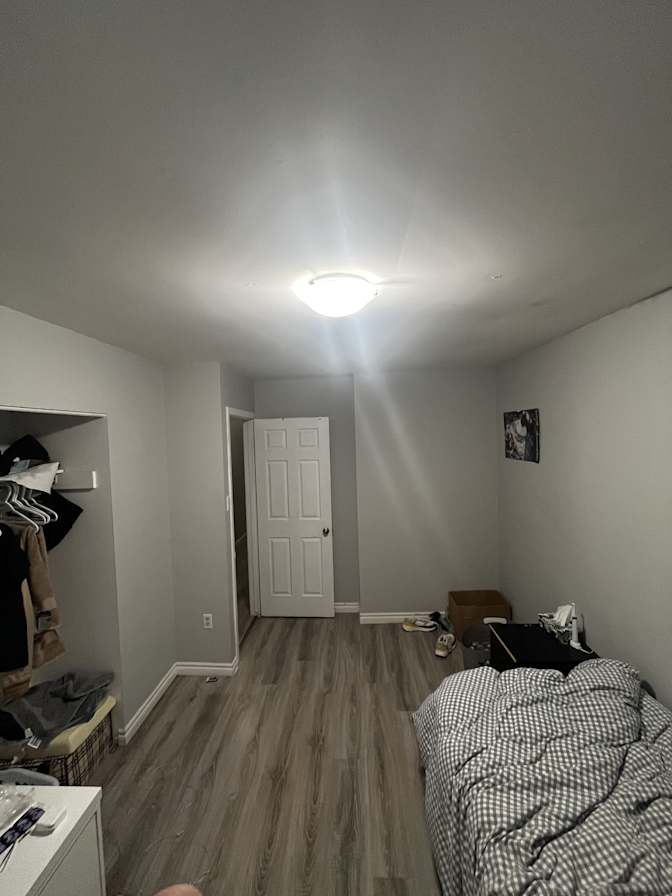 AARON J RODUNER's room