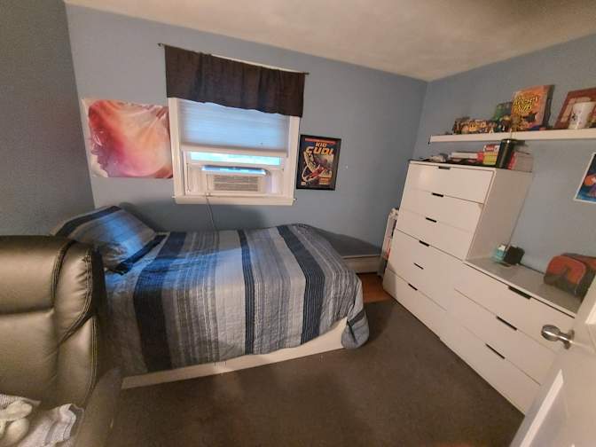 Photo of Aaron's room