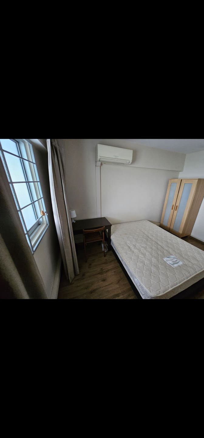 Photo of Eugene Tan's room