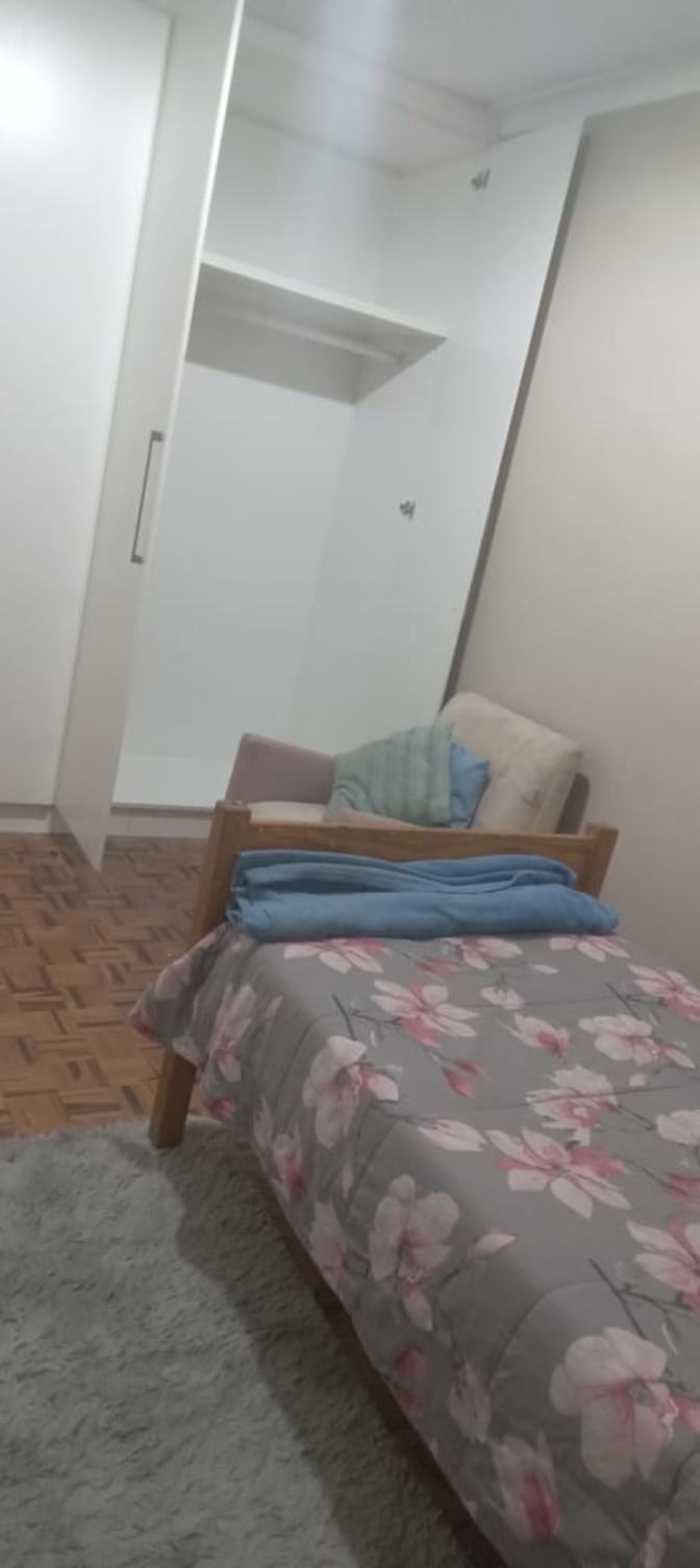 Photo of Bry Peters's room