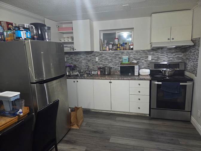 Amandeep Jakhu's room