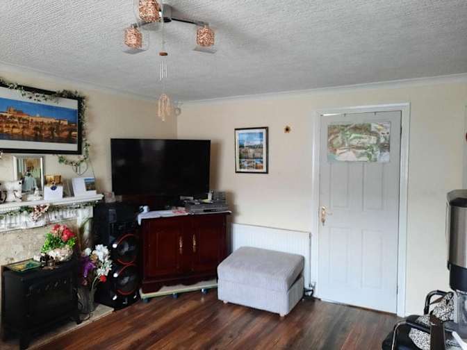 Photo of Steve and Jana's room