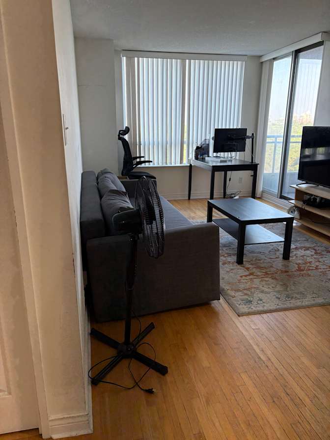 Olayinka Salawu's room