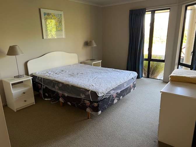 Photo of Vanessa Thompson's room