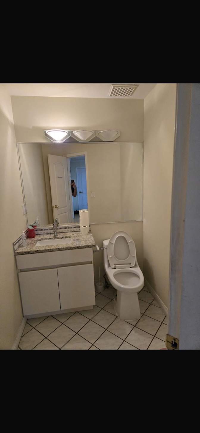 Ariunzaya Myagmar's room