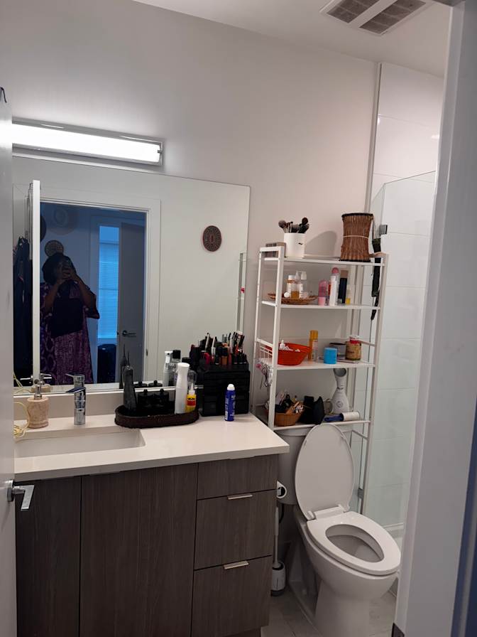 Olumide Adewole's room