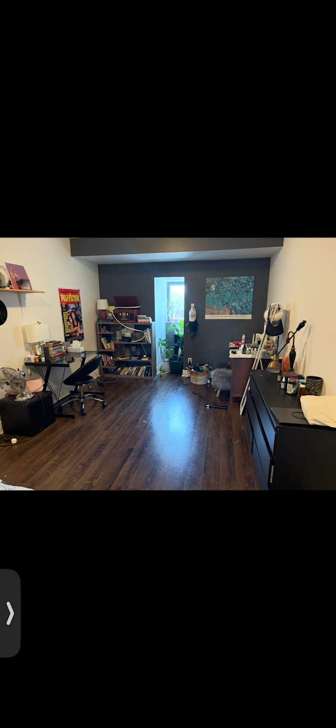 Photo of Victoria's room