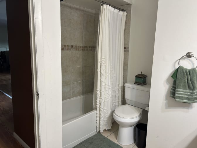 Private room to rent in share house Bolingbrook, Il...