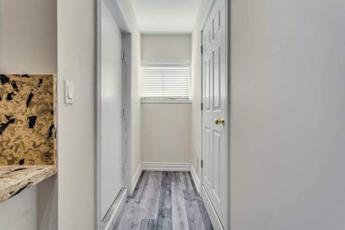 Bobby Sharifian's room