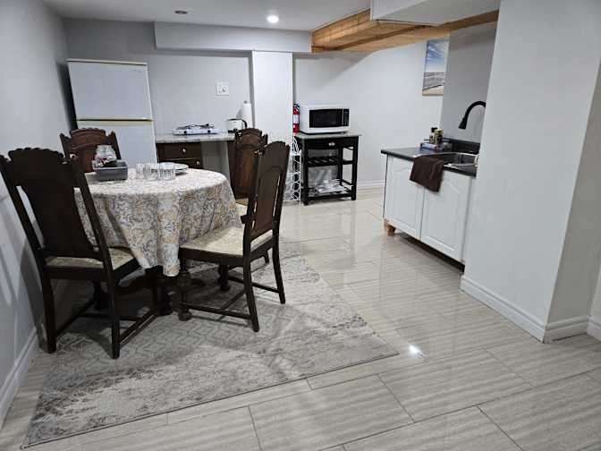 Emmanuel Wagne's room