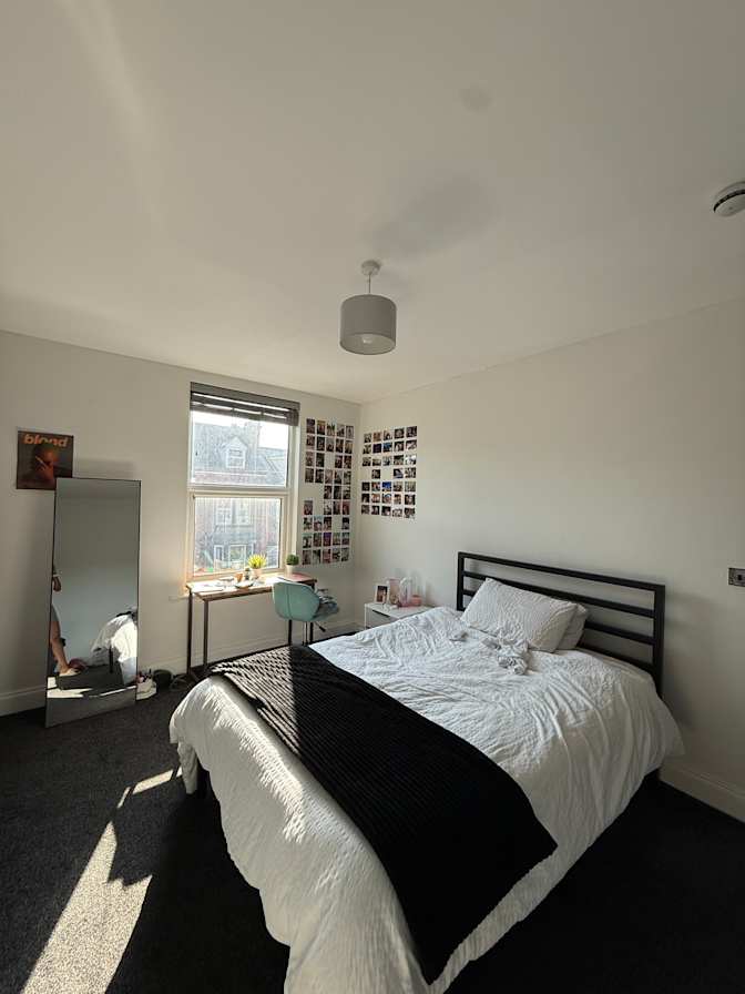 Photo of Oatlegile's room