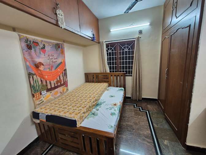 Photo of Urvashi's room