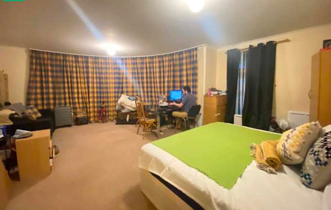Photo of Tushar Mehta's room