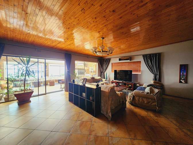 Photo of Keith's room