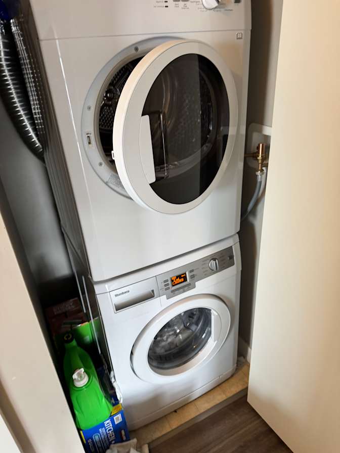 Artur Bertash's room