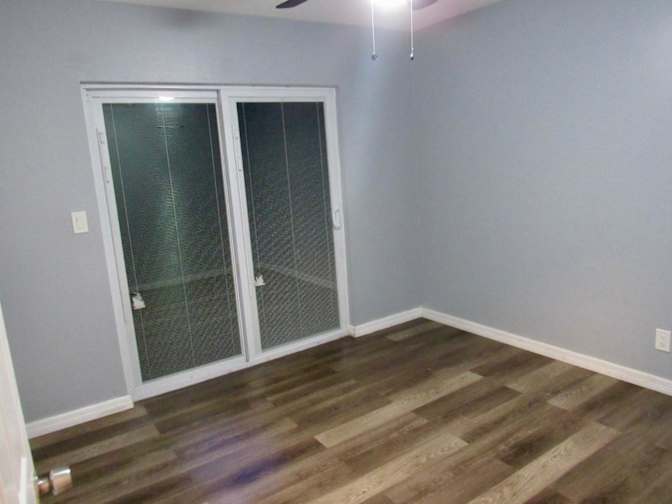 Private room to rent in share house Ave, St. Peters...