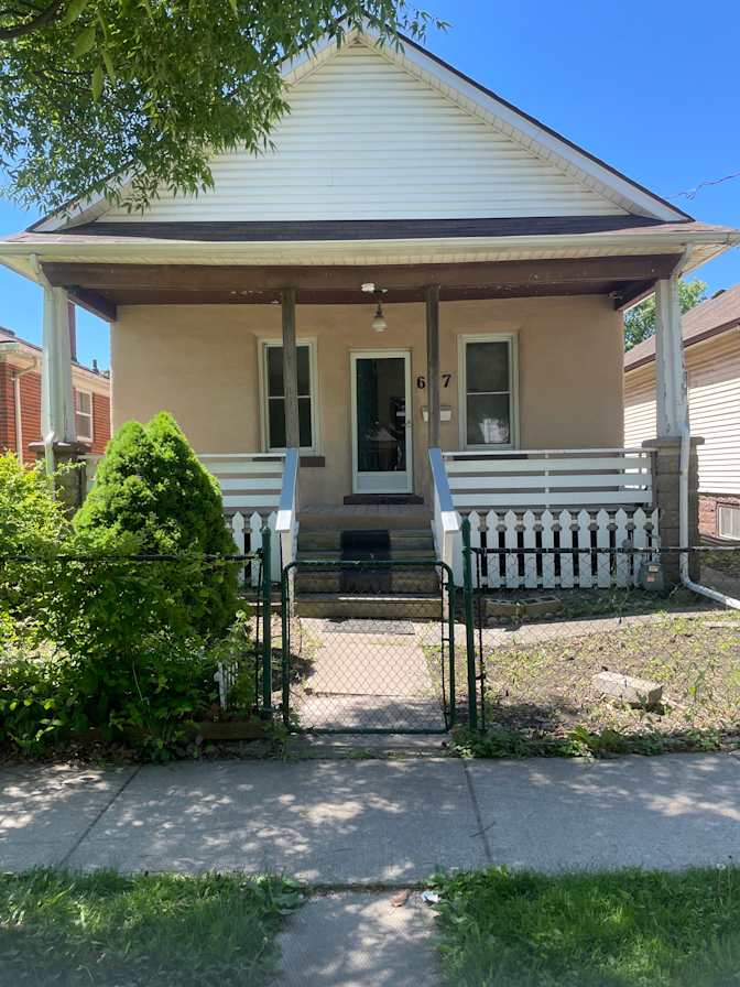 Photo of Aurelio's room