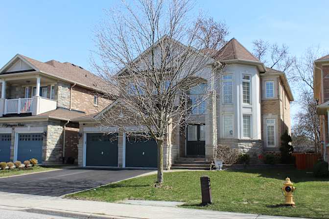 ERANGA UKWATTA's room