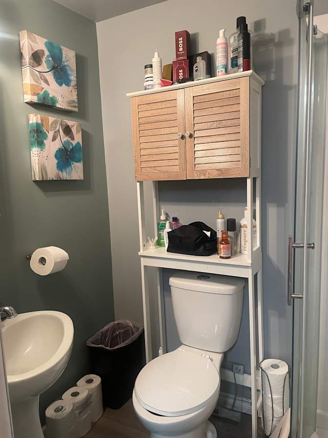 Stephanie Iverson's room