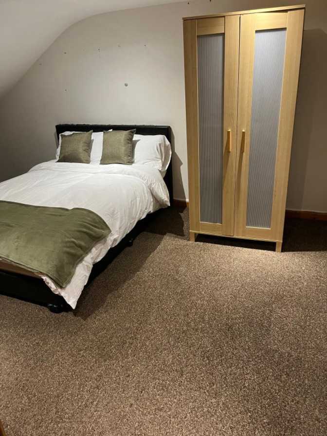 Photo of Wingfield's room