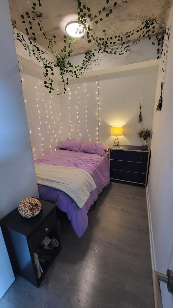 Photo of Mich Anger's room