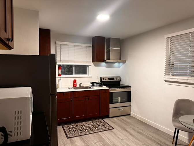 Hila Adilipour's room