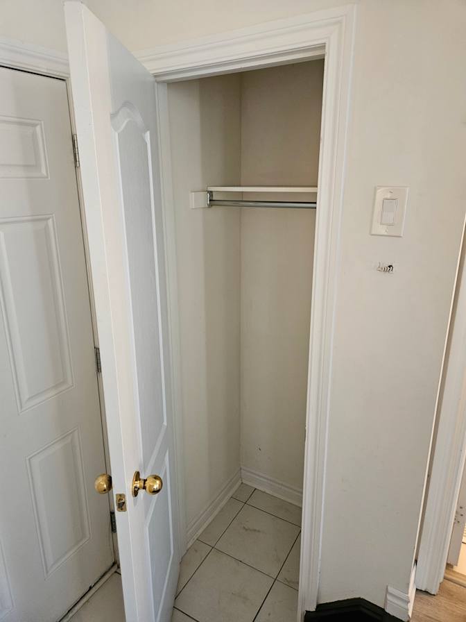 Jacqueline Vargas's room