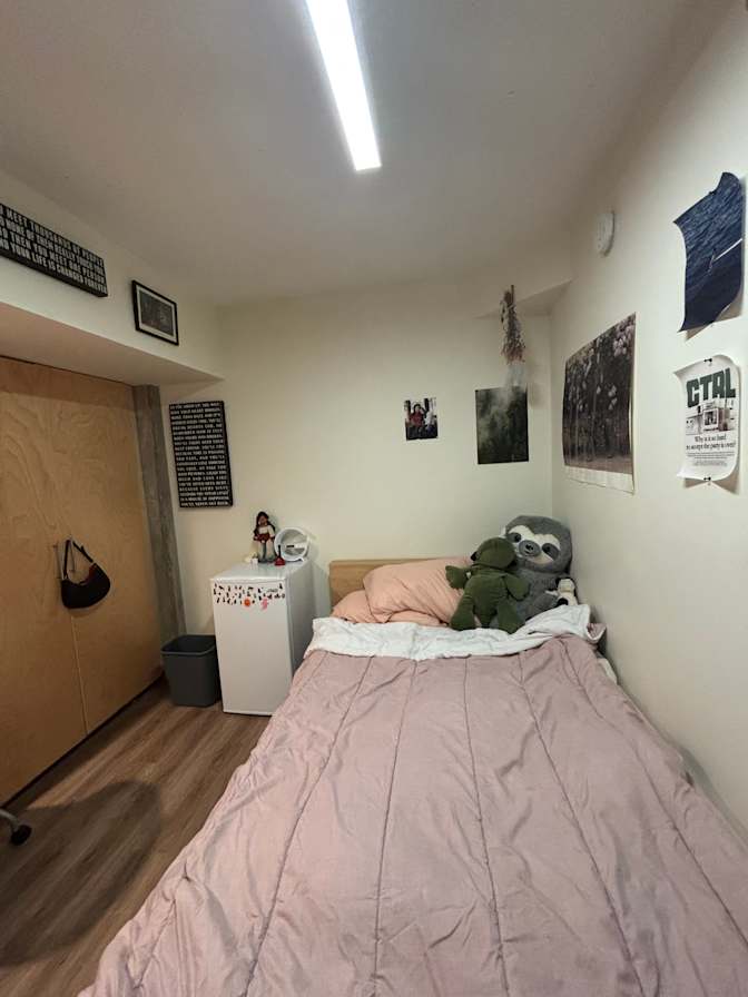 Photo of Kaitlyn's room