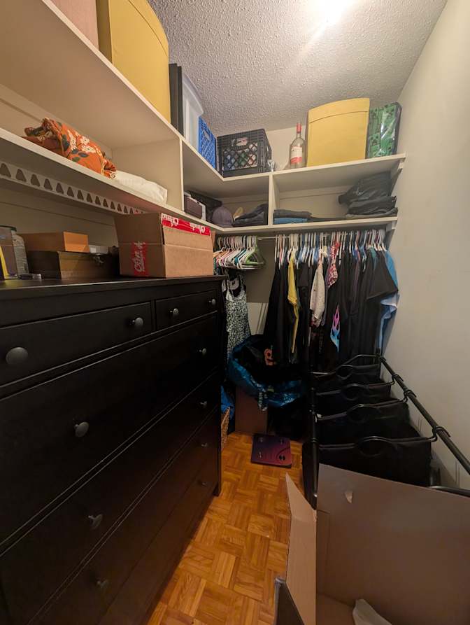 Cookie Dietrichson's room