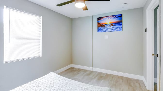 Photo of PadSplit's room