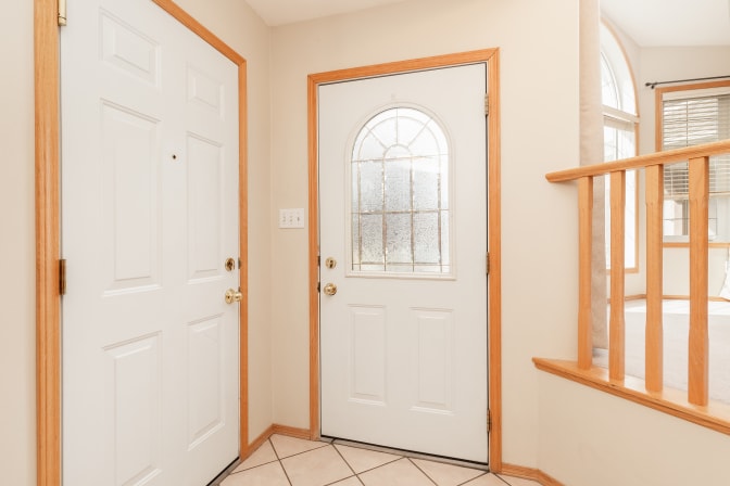 STUDENTS, INTERNS & YOUNG PROFESSIONALS's room