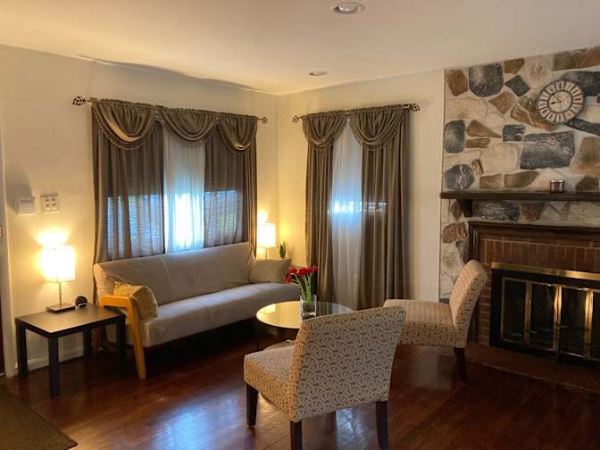 Photo of College Park Bed and Bath's's room