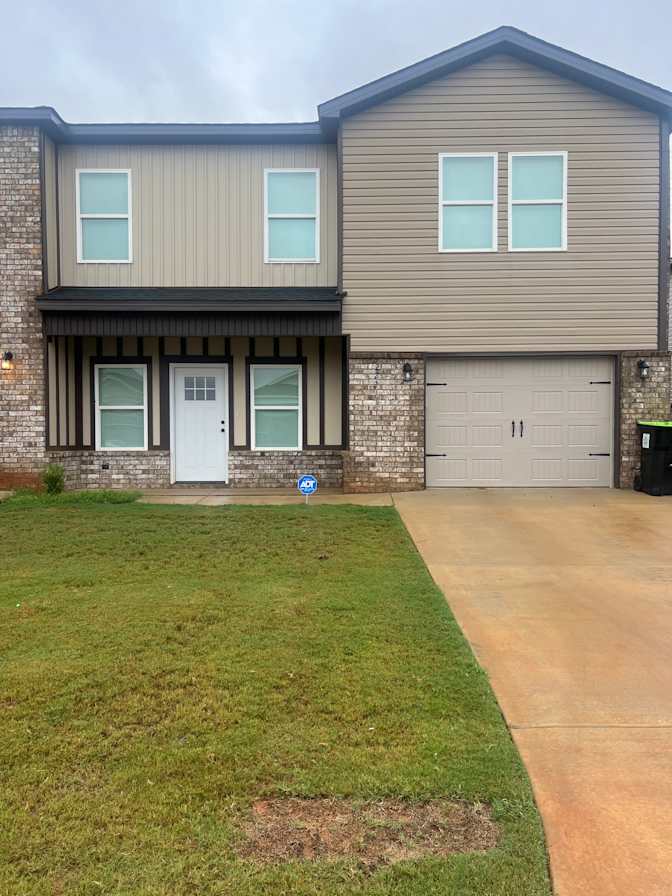 Private room to rent in share house Byron,