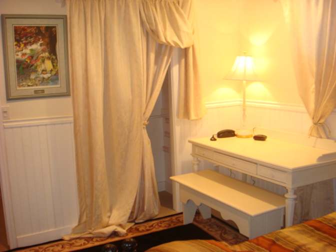 Photo of Joe and Laurie's room