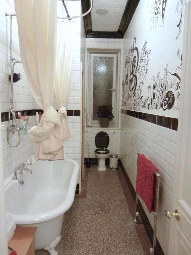 Photo of Rod's room