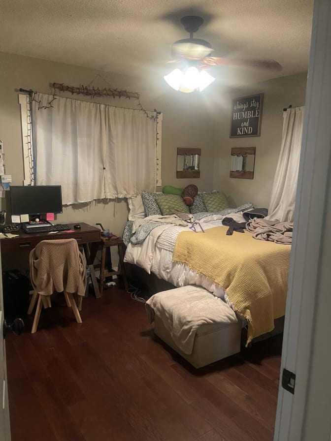 Photo of Tiffany's room