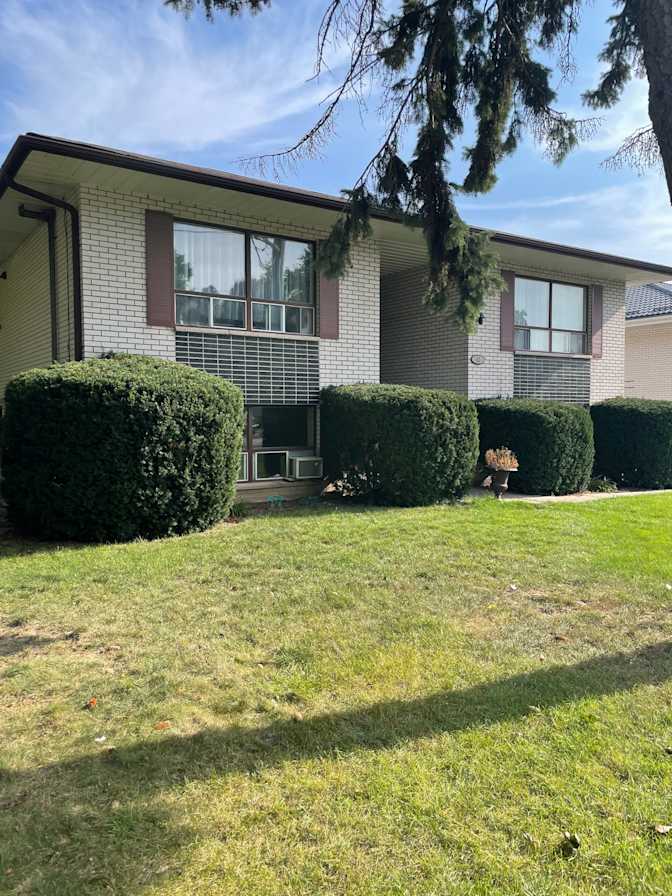 Photo of Mario's room