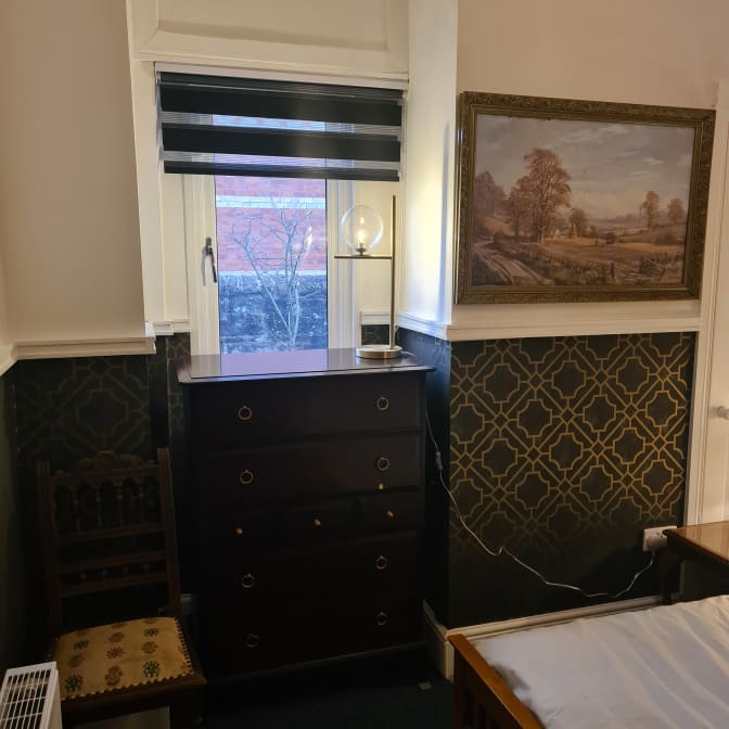 Photo of Room in large bungalow's room