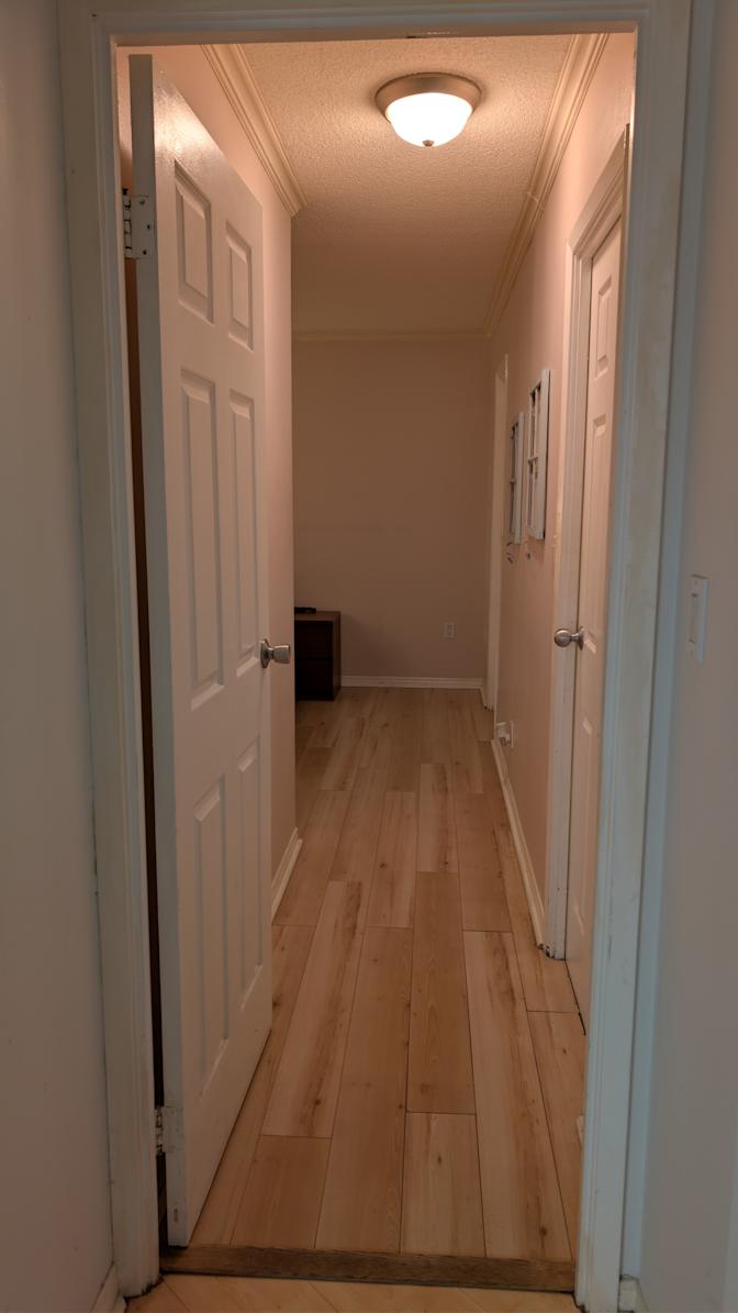 Alejandro Leal's room