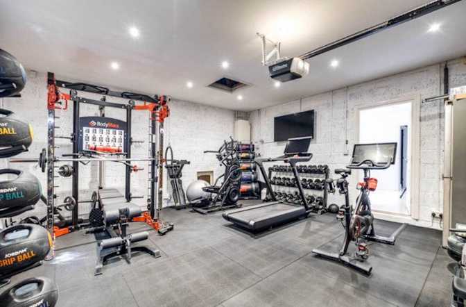 Photo of James's room